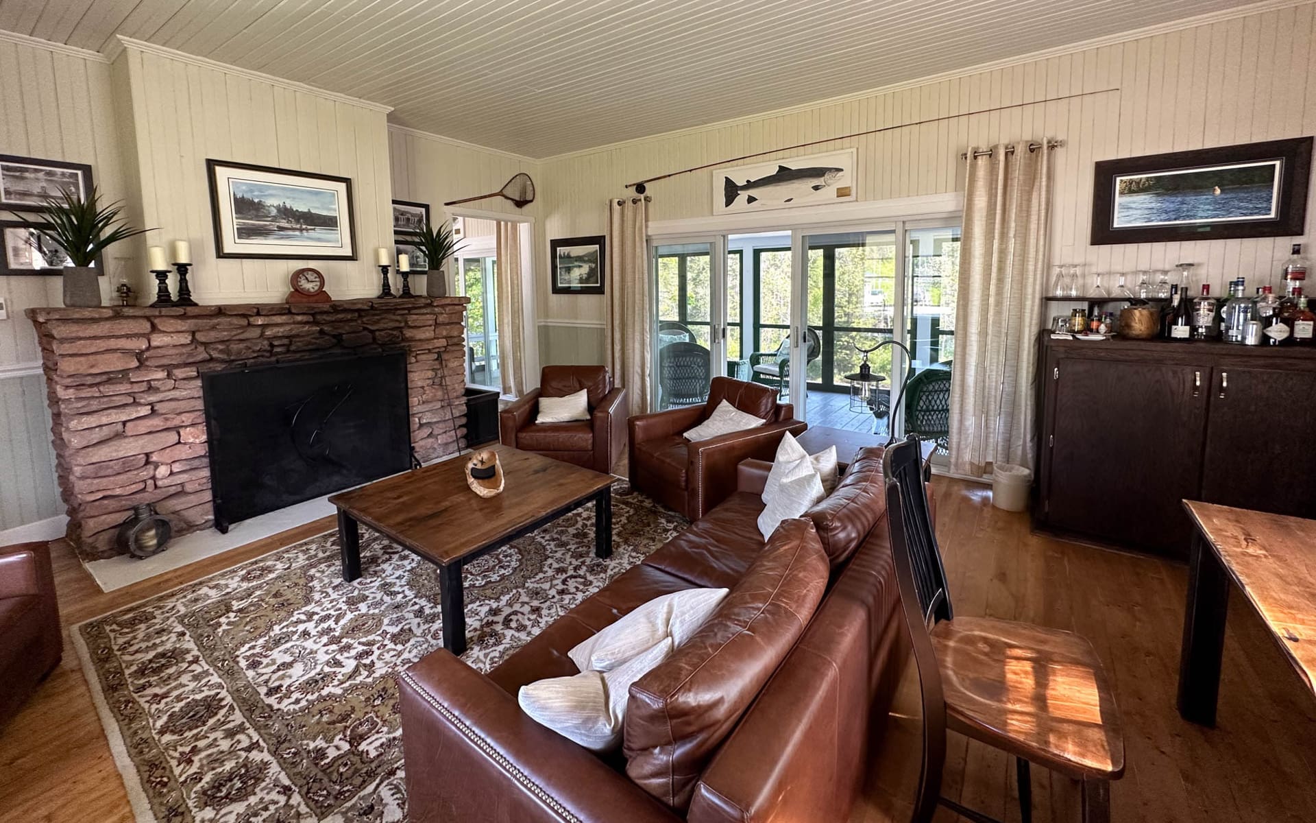 Living room of lodge at The Club on Bonaventure