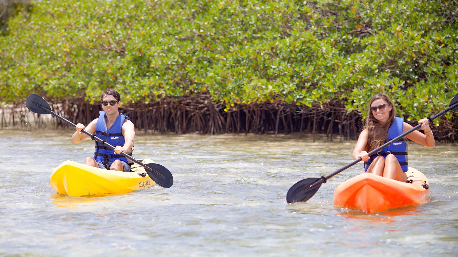 Deep sea fishing on 31 foot Bertram at Cape Santa Maria Beach Resort
