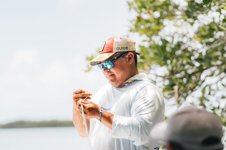 Fishing Guide Tying Knot — Sian Kaan Lodge, Ascension Bay Mexico