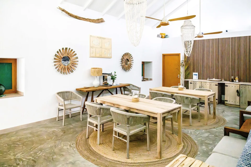 Open plan lounge and dining room — Astove Atoll, Seychelles