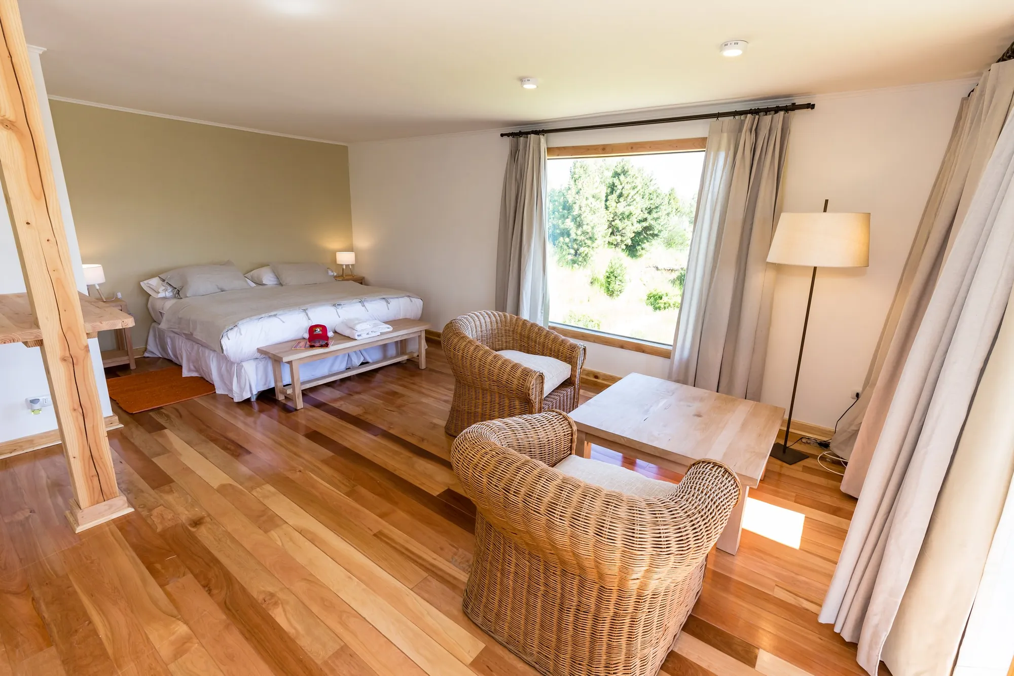 Guest bedroom at Cinco Rios Lodge, Chile